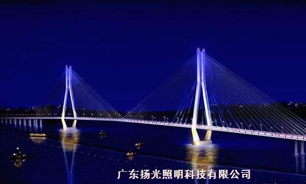 海（hǎi）口世（shì）紀大橋燈（dēng）光（guāng）工程