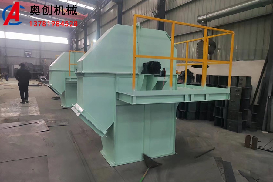 TD型鬥式提升機 TD型鬥式提升機